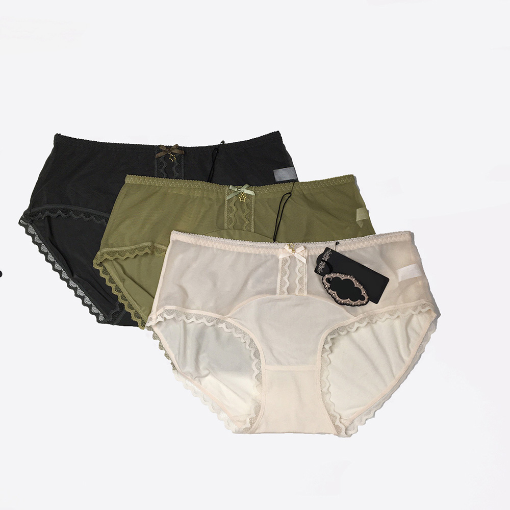 Quần lót thun lạnh pha ren xinh xắn,siêu nhẹ,mềm mại,co giãn 4 chiều,ôm sát cơ thể, không đường viền,không hằn.