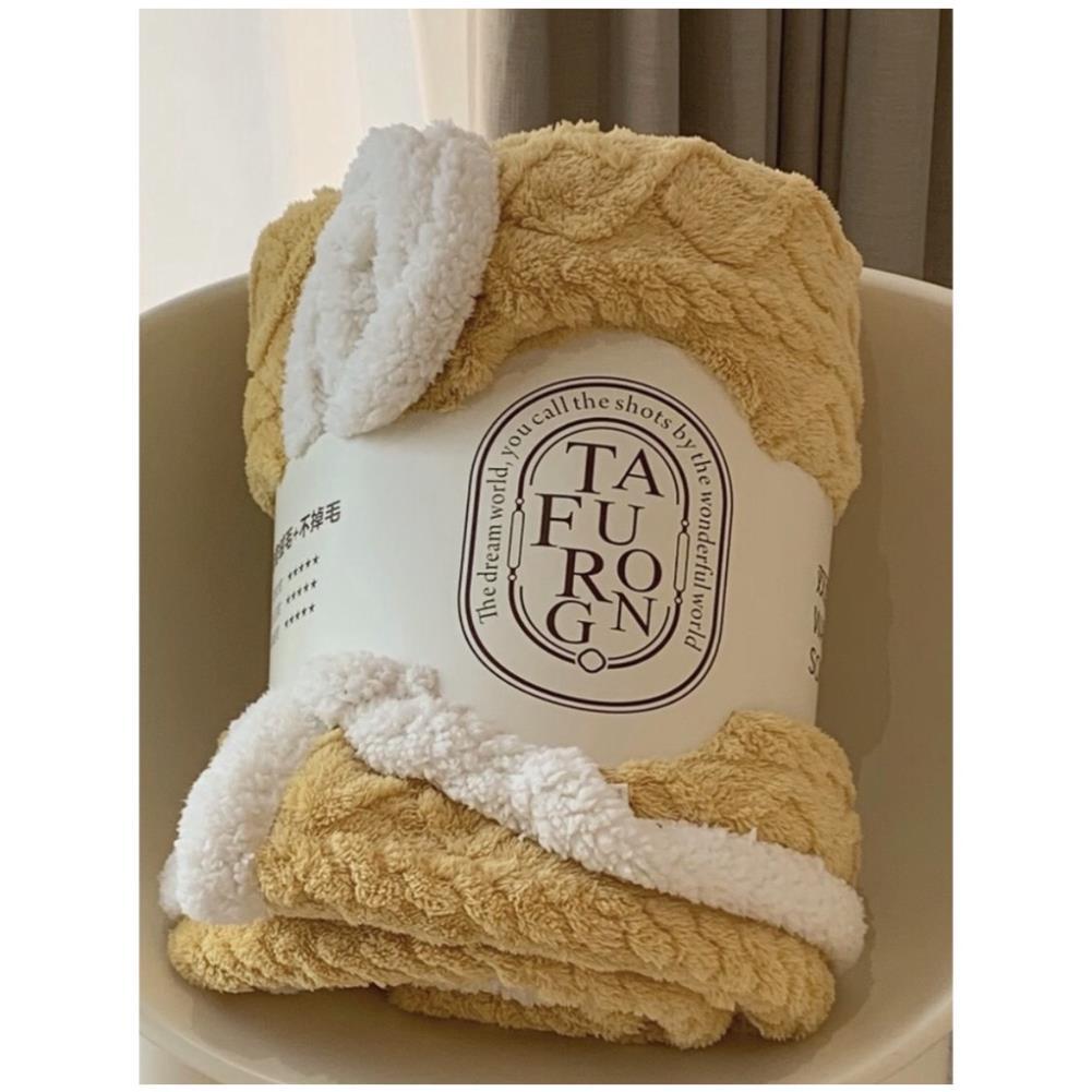 Chăn lông cừu STORE Mềm Len Cừu Mông Cổ thế hệ mới Làm ấm nhanh, Nặng 2kg5, Kích thước 2mx2m3