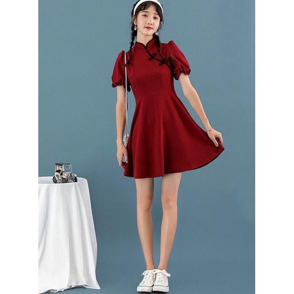 ĐẦM DÁNG XÒE Đầm đỏ nút tàu