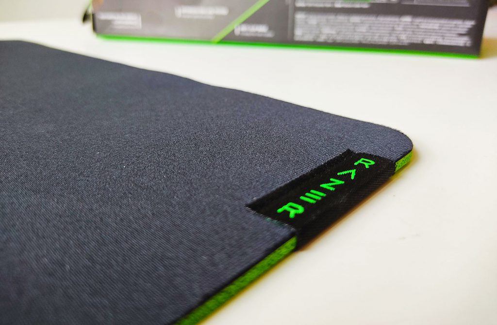 Tấm lót chuột Razer Gigantus V2-Soft Mat_Mới, hàng chính hãng