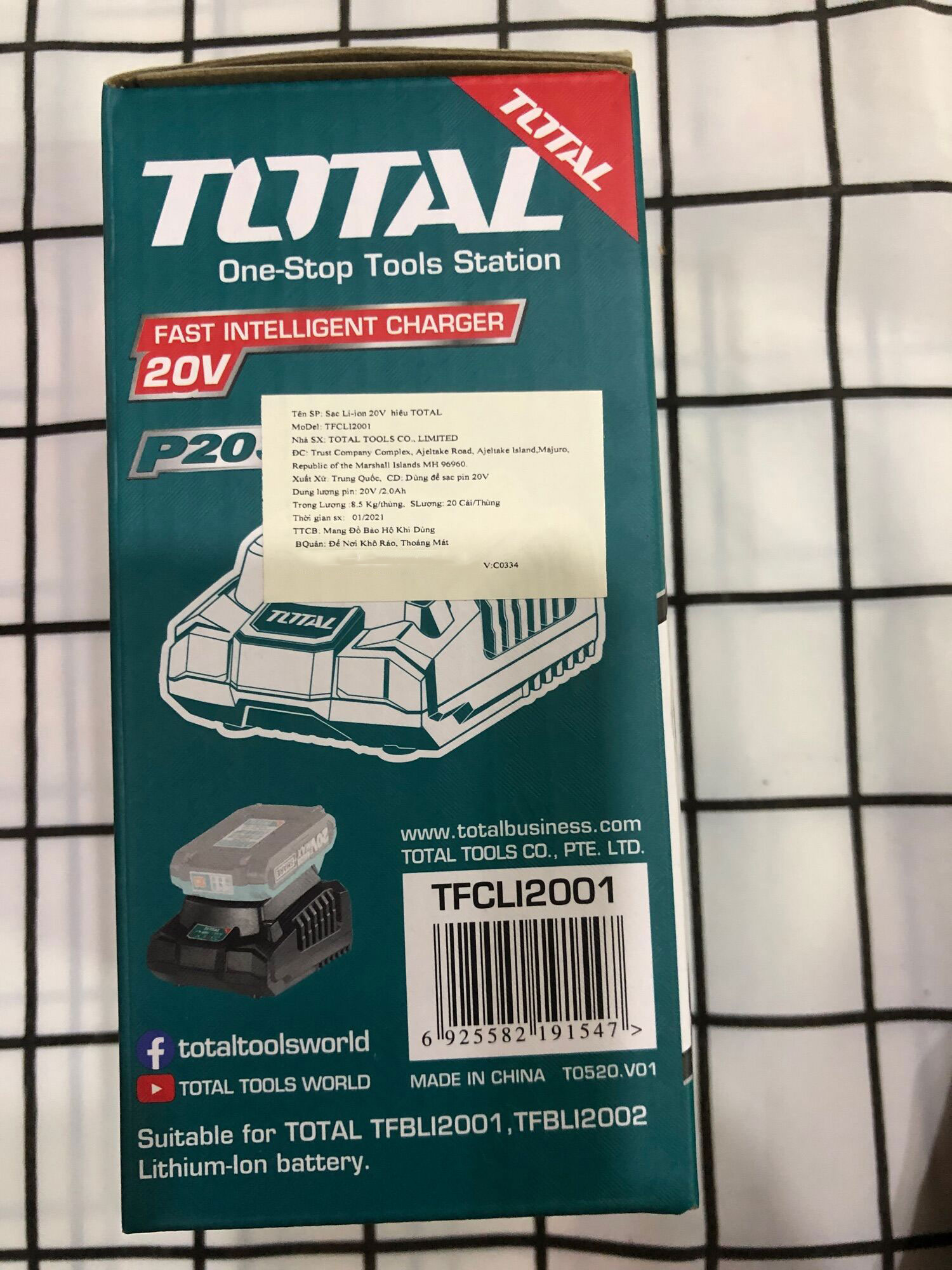 Sạc Lithium 20V Total TFCLI2001