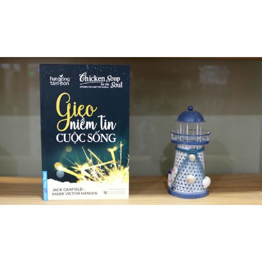 Sách - Gieo niềm tin cuộc sống - First News