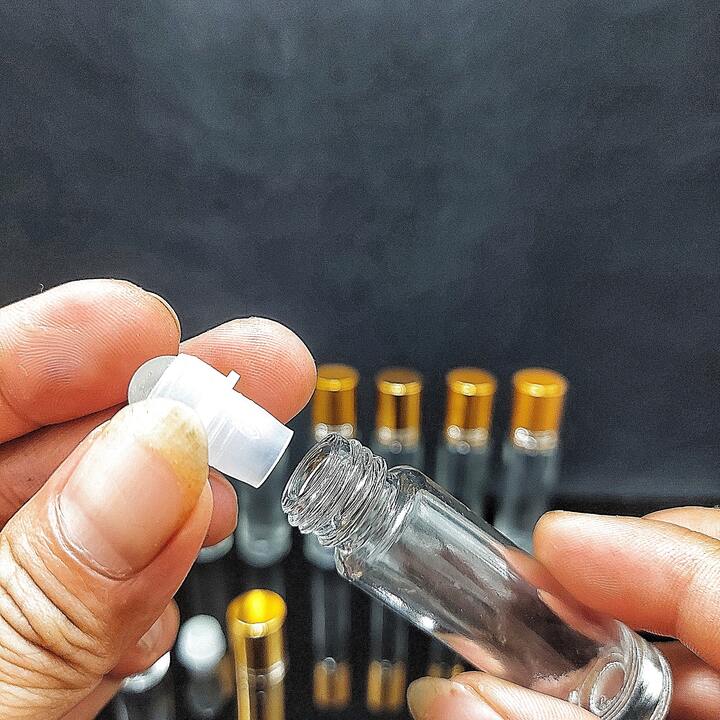 Lọ Chiết Nước Hoa 10ML thủy tinh mẫu Trụ Tròn - Nắp nhựa vàng – Chai Bi Lăn 10ML