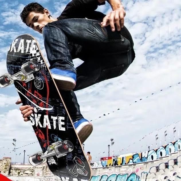 Ván trượt skateboard Keen Store gỗ phong 7 lớp mặt đen nhám tải trọng 180kg dành cho người lớn và trẻ em