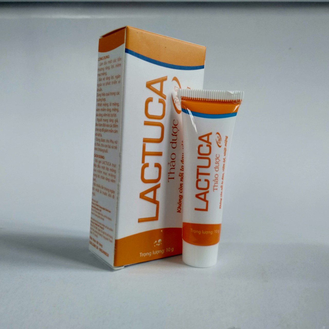 Gel bôi nhiệt miệng thảo dược LACTUCA chứa dịch chiết các dược liệu diếp cá, hoa cúc, húng chanh, không còn nỗi lo đau lợi, viêm lợi, nhiệt miệng- tuýp 10g, hàng chính hãng