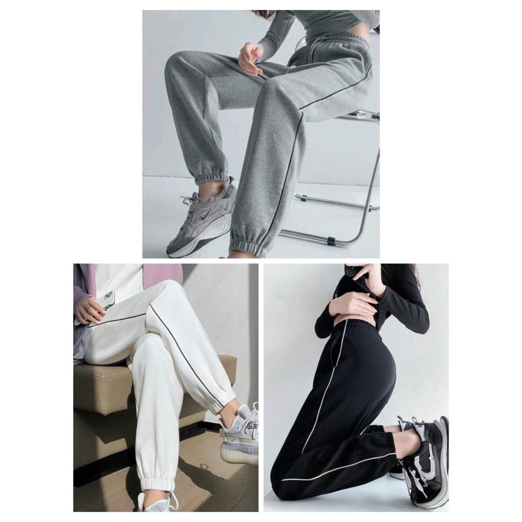 Quần Jogger Nữ 1 Sọc Dáng Rộng Ống Bo Vải Thun Tăm Thể Thao 3 Màu Siêu Xinh