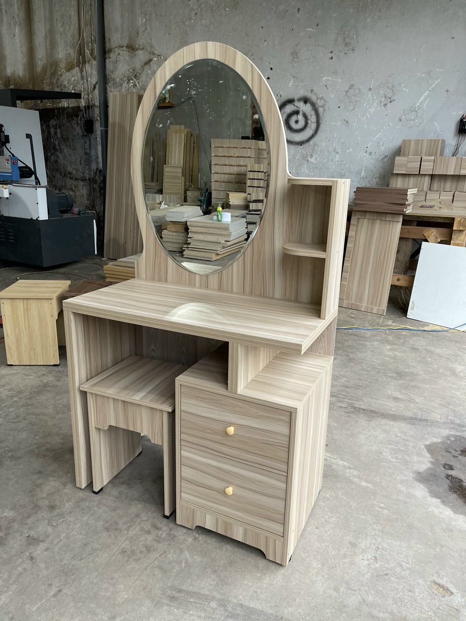 Bàn trang điểm MDF phủ melamine ngang 1M chống xước nhiều mẫu