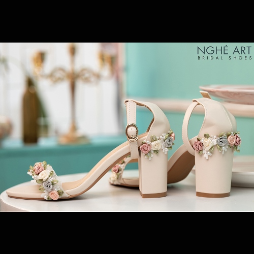 Giày cưới Nghé Art sandal hoa hồng 301