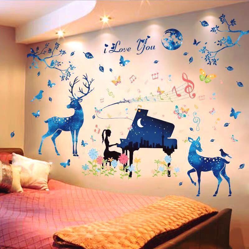 Decal dán tường Hươu xanh và cô gái đánh đàn - HP511