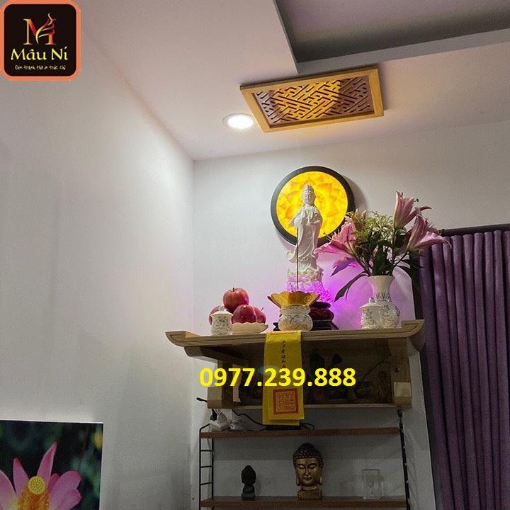 Bàn thờ gỗ sồi 69cm kèm chắn khói