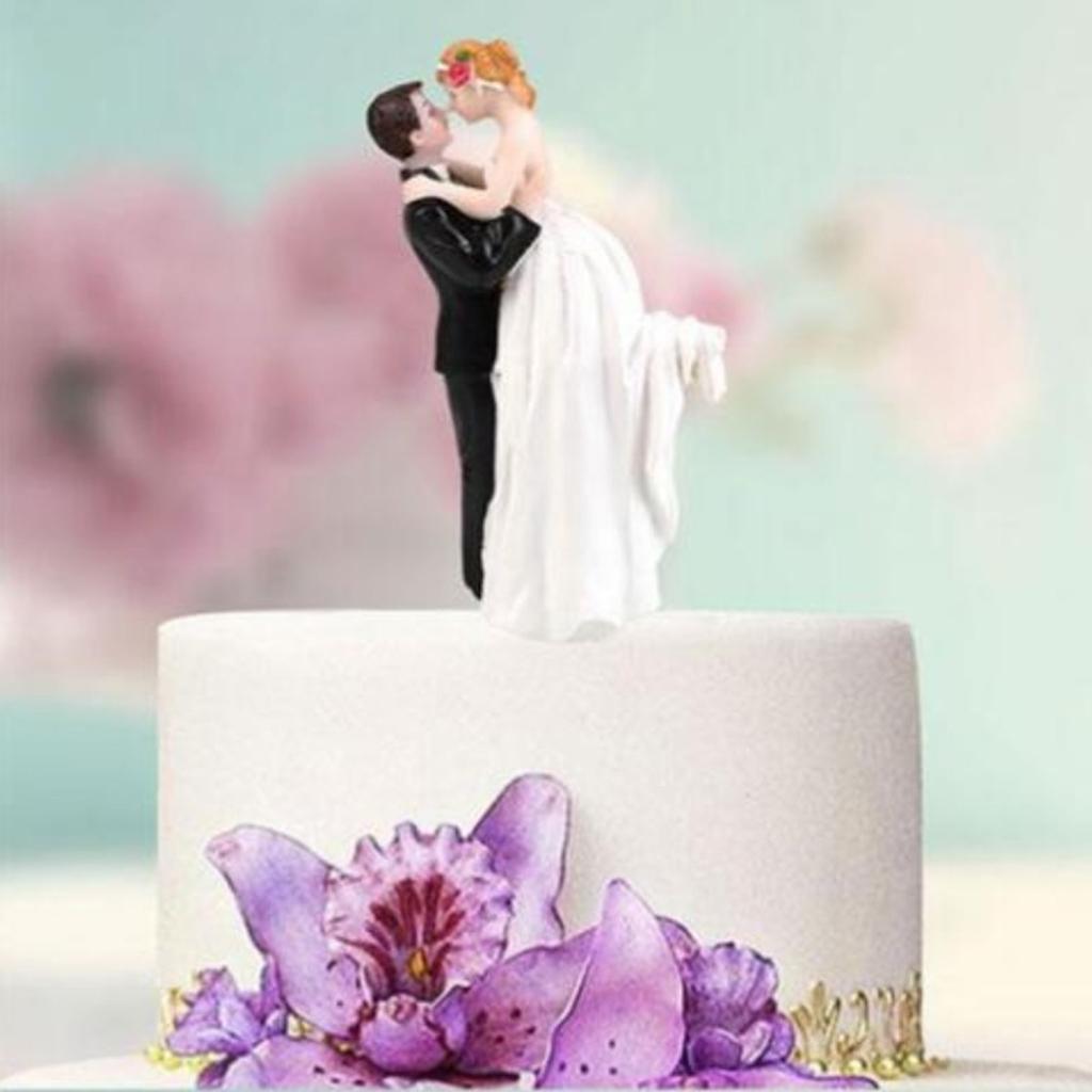 Wedding Cake Topper Bride Groom Wedding Decor Resin Cake Topper