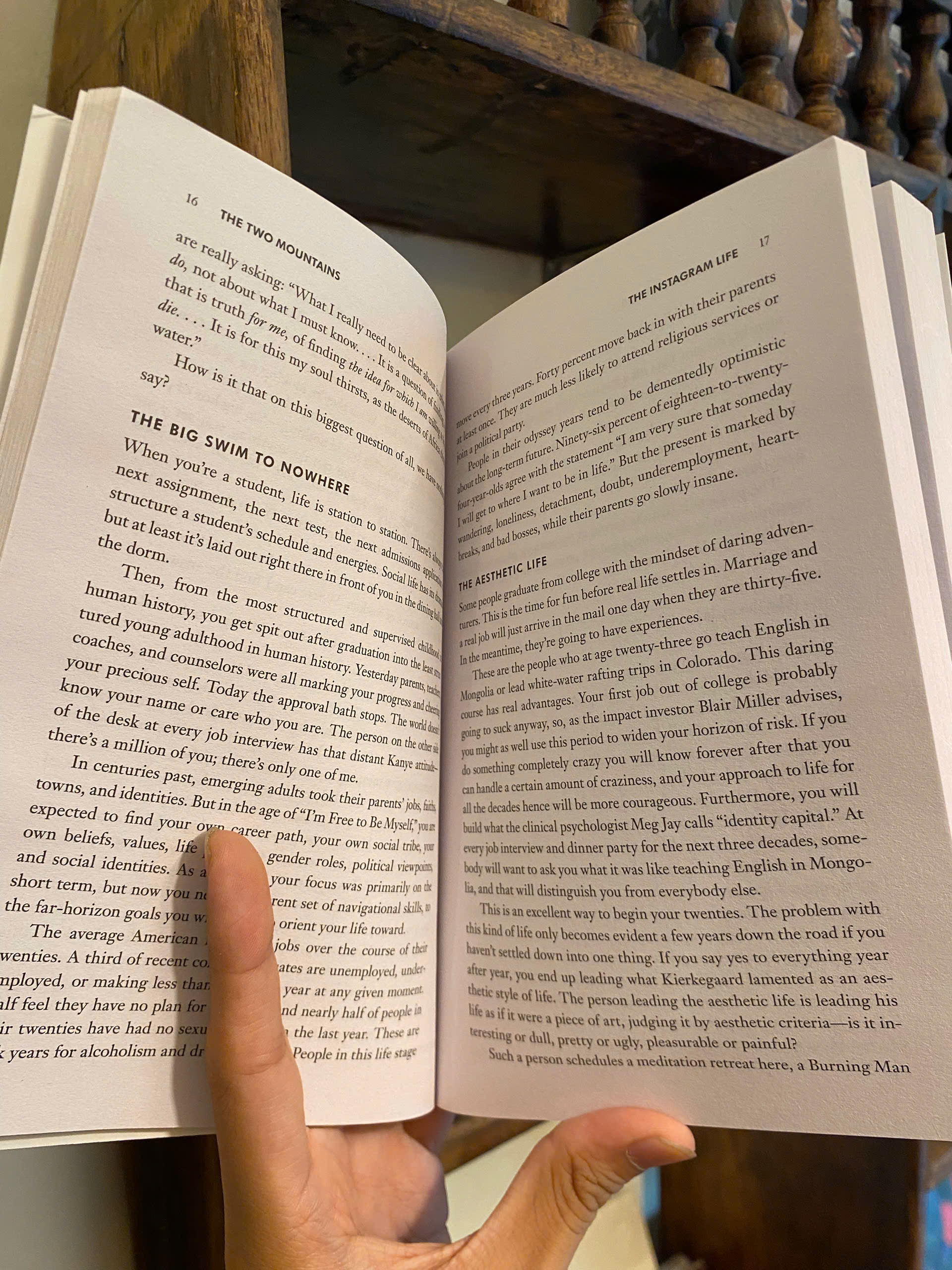 Sách - The Second Mountain by David Brooks | Philosophy / Self Help / Psychology English Book