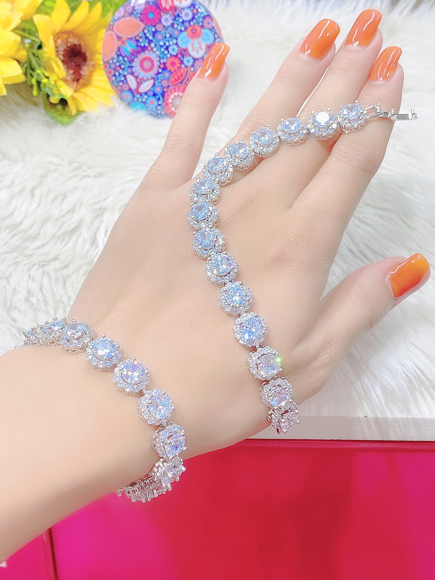 Lắc tay xoàn mạ bạch .kim cực đẹp p296