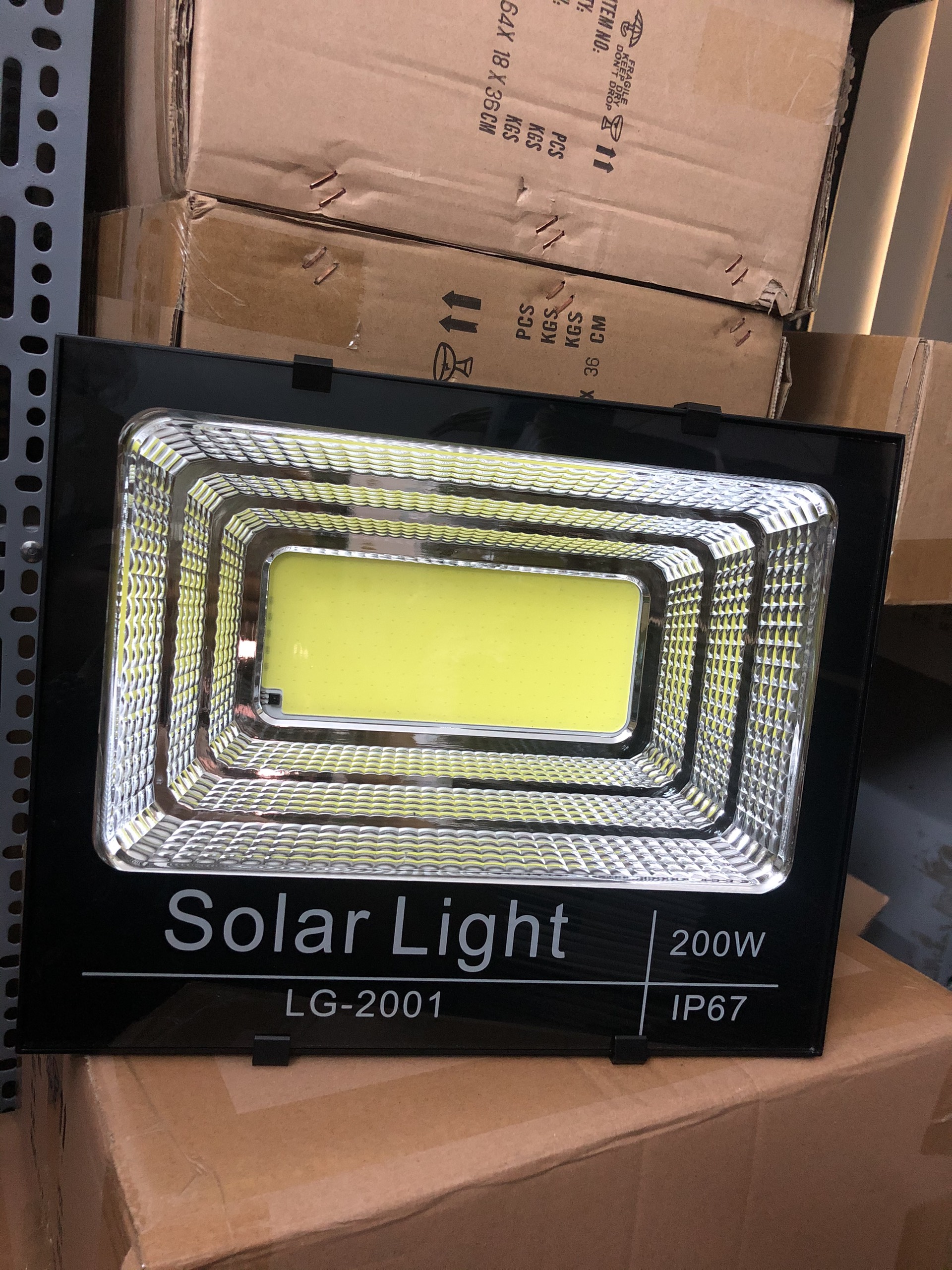 Đèn Pha Năng Lượng Mặt Trời COB 200w