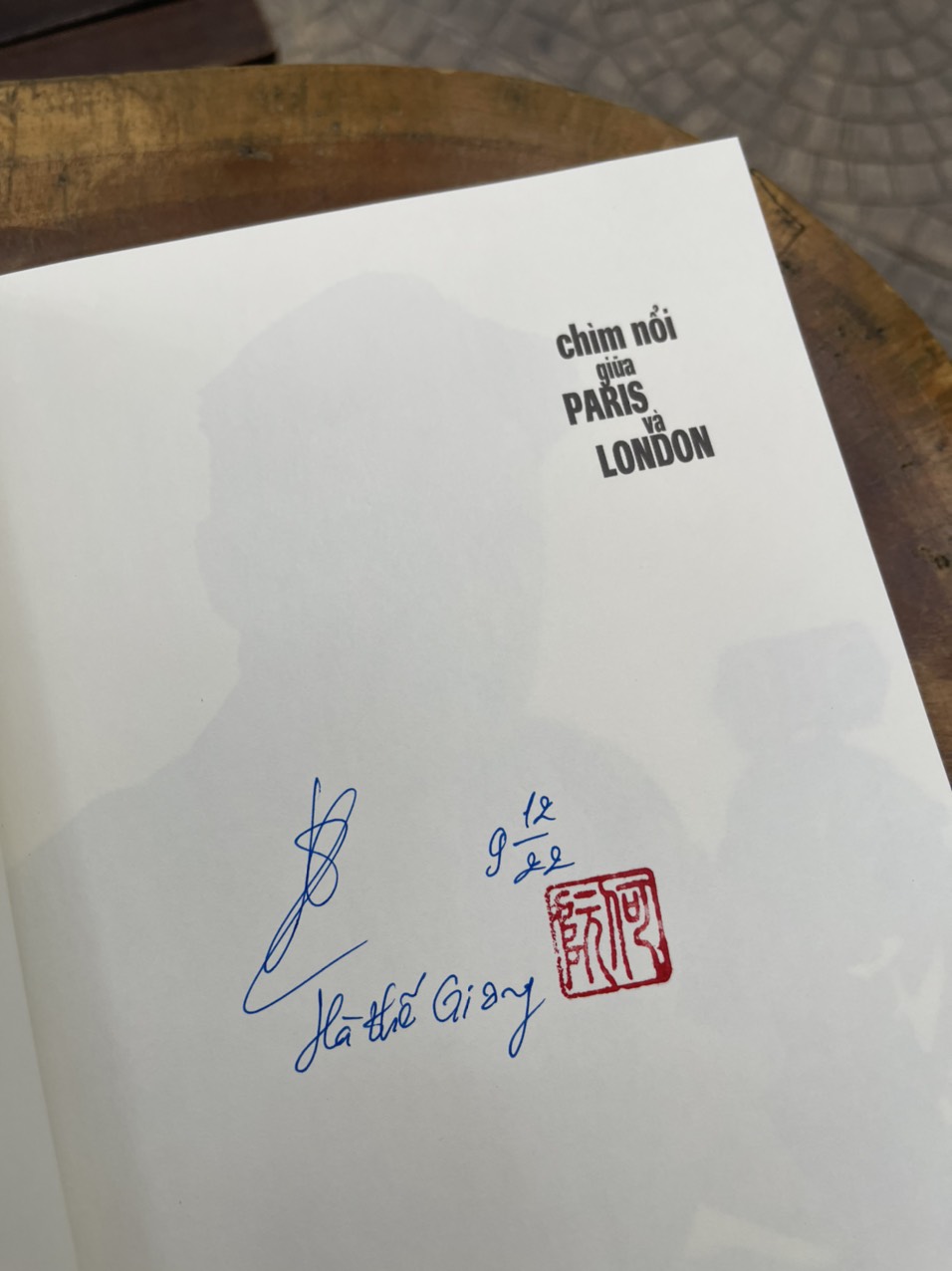 [Bìa cứng giới hạn 200c] (Dịch giả ký tặng) CHÌM NỔI GIỮA PARIS VÀ LONDON - George Orwell - Hà Thế Giang dịch – Nxb phụ nữ Việt Nam