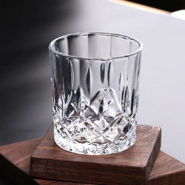 Ly thủy tinh pha lê dung tích 218ml dầy đáy ,uống cocktail cao cấp