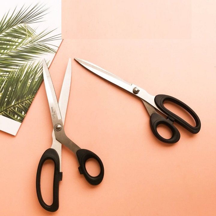 Kéo Cắt Đa Năng Cắt Đồ Ăn , Cắt Vải , Tỉa Cành, Làm Thủ Công Cán Quai Đen Lệch Siêu Sắc Siêu Bén