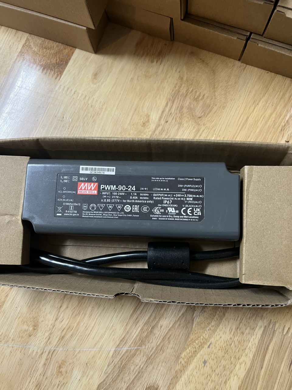 Nguồn Meanwell PWM-90-24 Hàng nhập khẩu