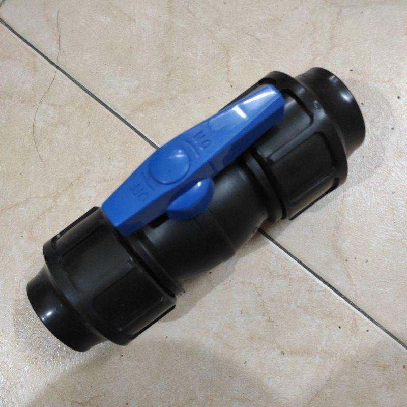 Van khóa nước sạch pe phi 20,25