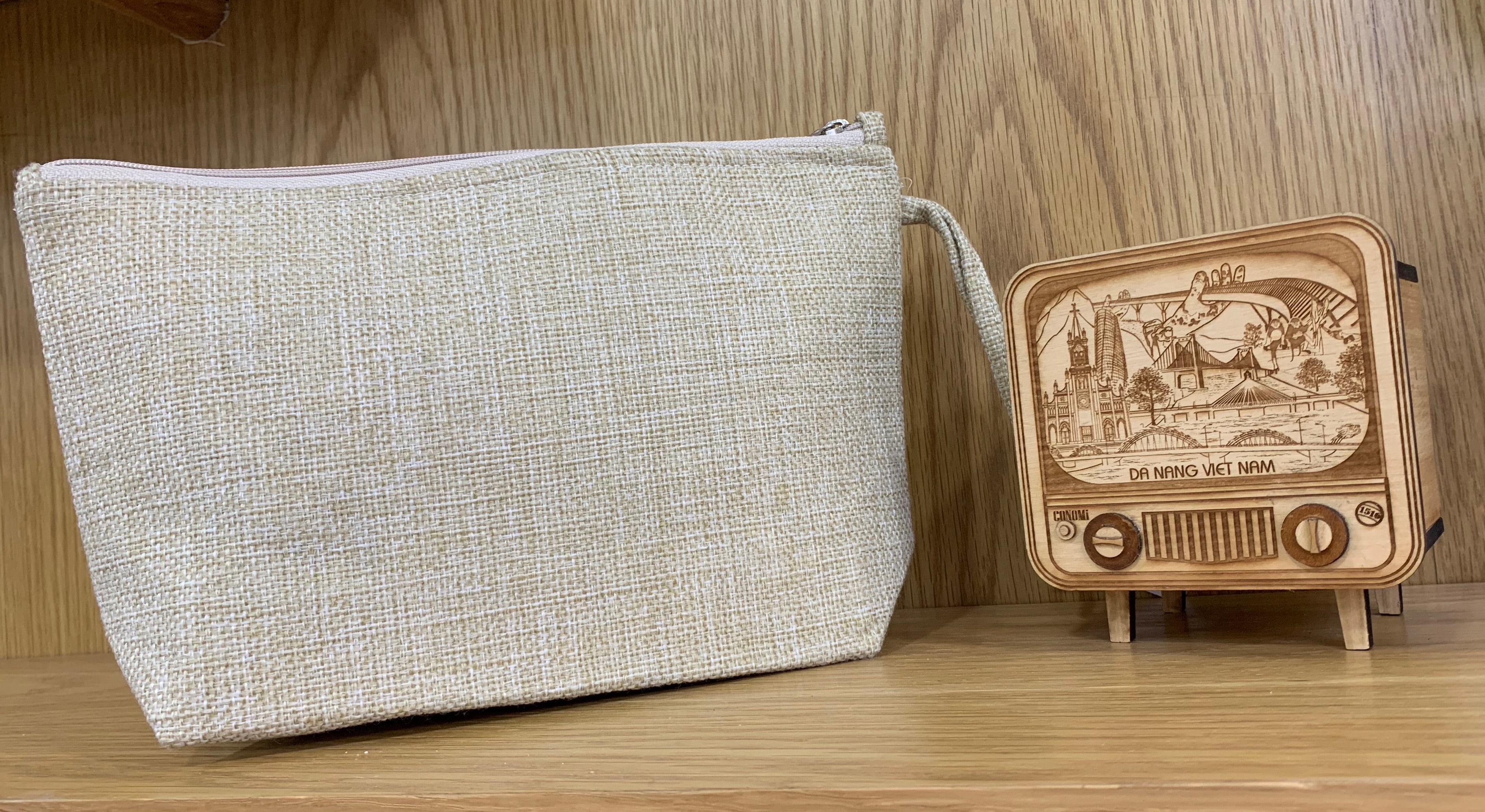 Túi mỹ phẩm thêu thời trang nữ - Nhím bông