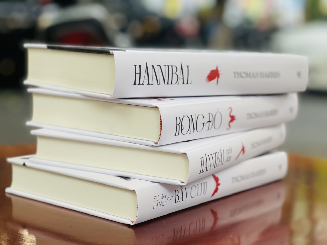 Hình ảnh [boxset giới hạn 300 hộp gồm 4 tập bìa cứng của Nhã Nam] – HANNIBAL series – Thomas Harris – Rồng đỏ, Sự im lặng của bầy cừu, Hannibal, Hannibal trỗi dậy