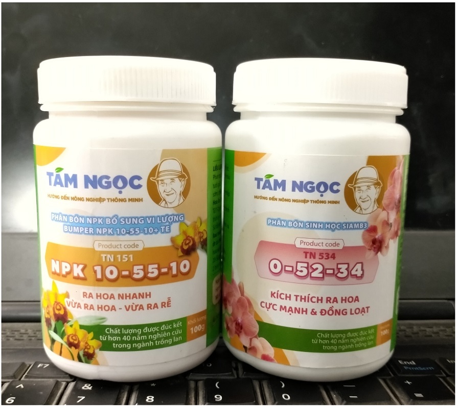 Combo 2 lọ phân bón NPK Tám Ngọc, Kích thích ra hoa, ra rễ cực mạnh, nhanh, đồng loại...