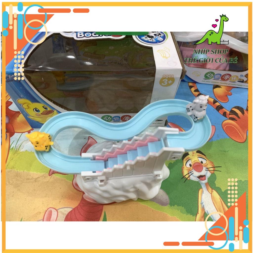 Đồ chơi Peppa leo thang không dùng pin