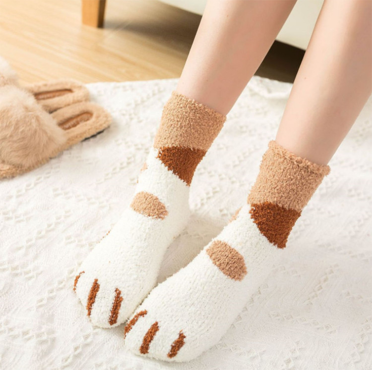 Combo 6 Đôi Tất Vớ Chân Nữ Len Bông Chân Mèo Cổ Cao Ấm Áp Không Lo Mùa Đông Lạnh Giá TN123