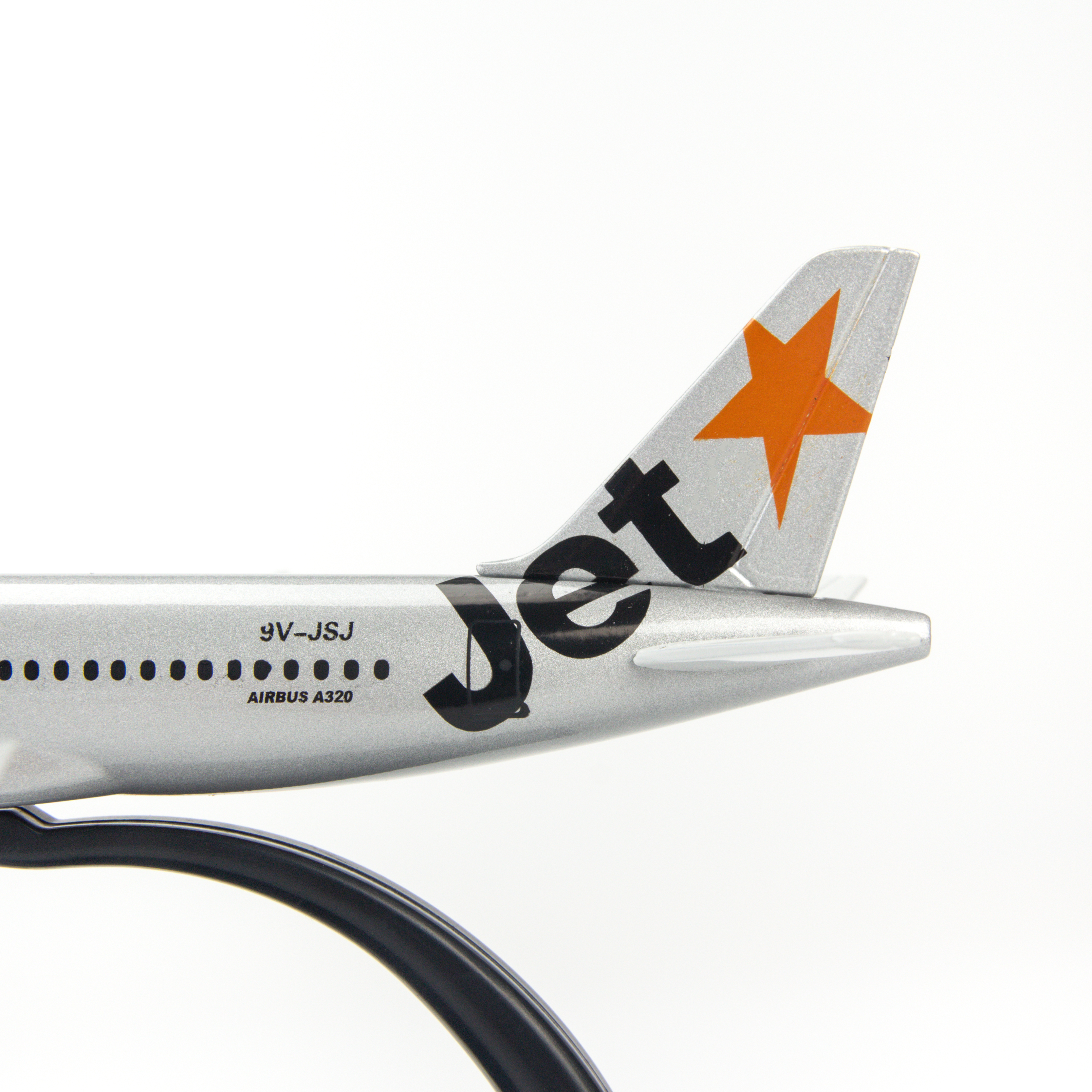 Mô Hình Máy Bay Trưng Bày Jetstar Everfly (Bạc)