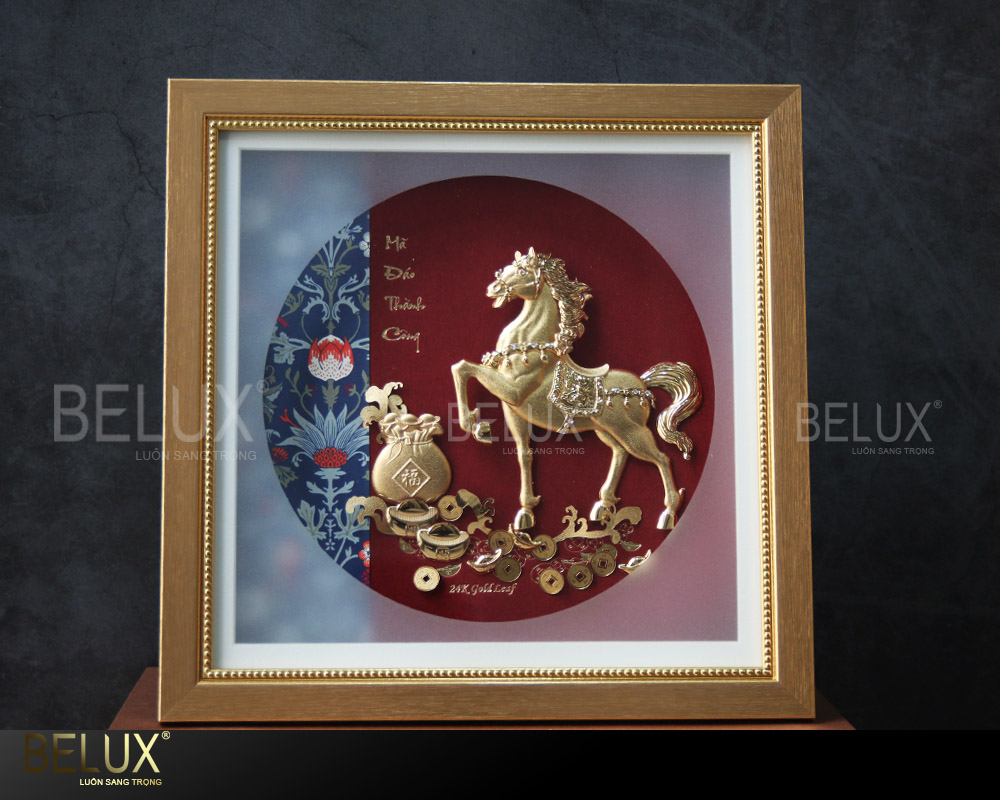 Tranh quà tặng mã đáo dát vàng 24k kt 30 x 30cm