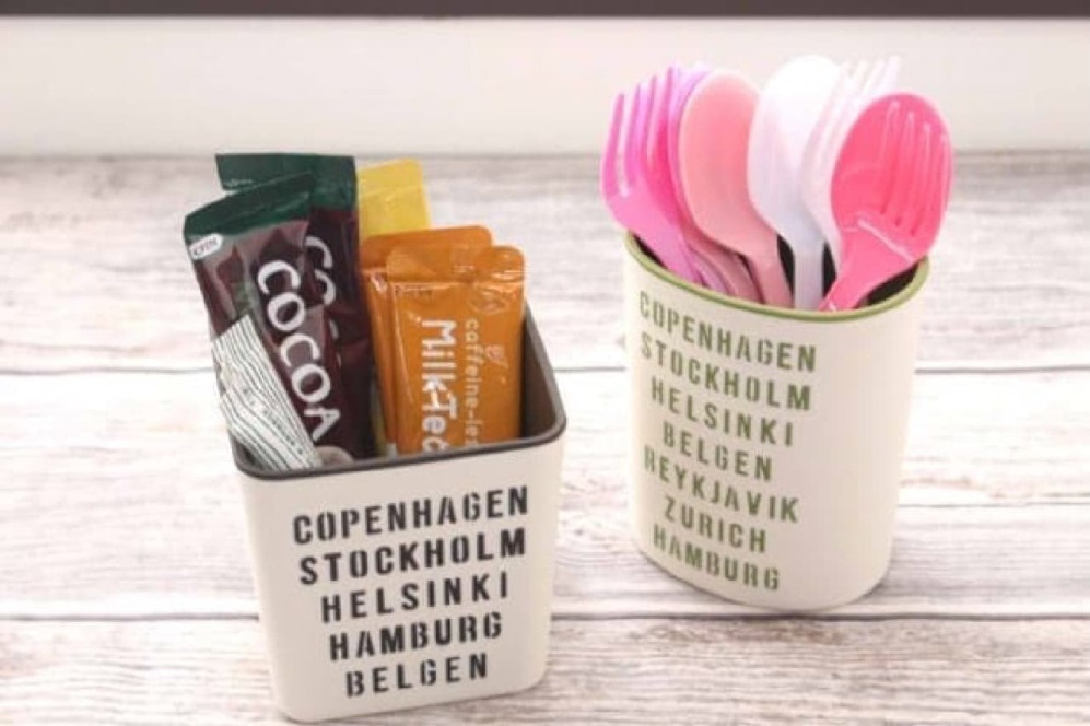 Hộp đựng bút &amp; đồ dùng văn phòng chia ngăn - Made in Japan