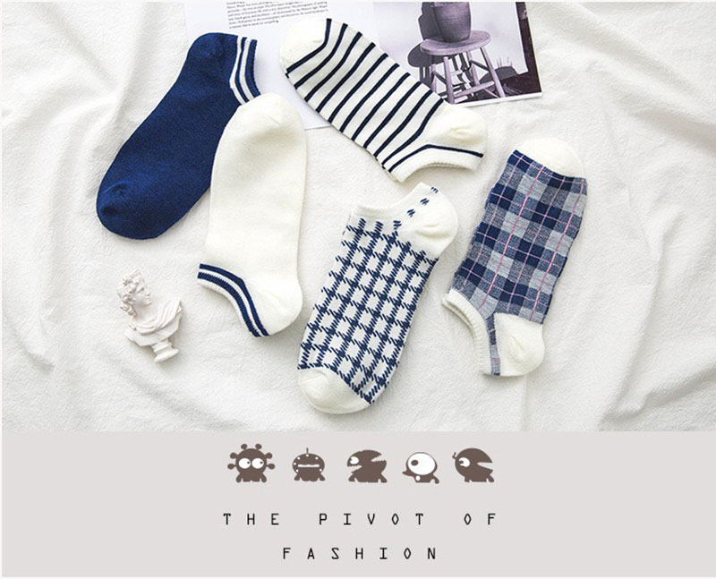 Set 5 Đôi Tất Cổ Ngắn Họa Tiết Caro Màu Sắc Tươi Sáng Kiểu Dáng Trẻ Trung TN58