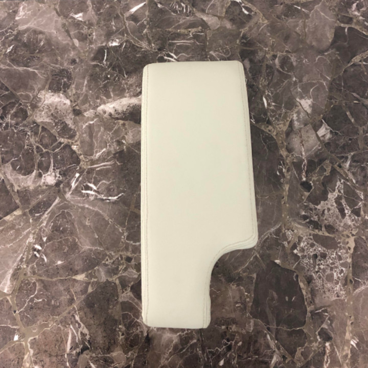 Hộp tỳ tay ô tô, xe hơi cao cấp dùng cho xe Hyundai i10 tích hợp 6 cổng USB (Mã SUSB-i10)