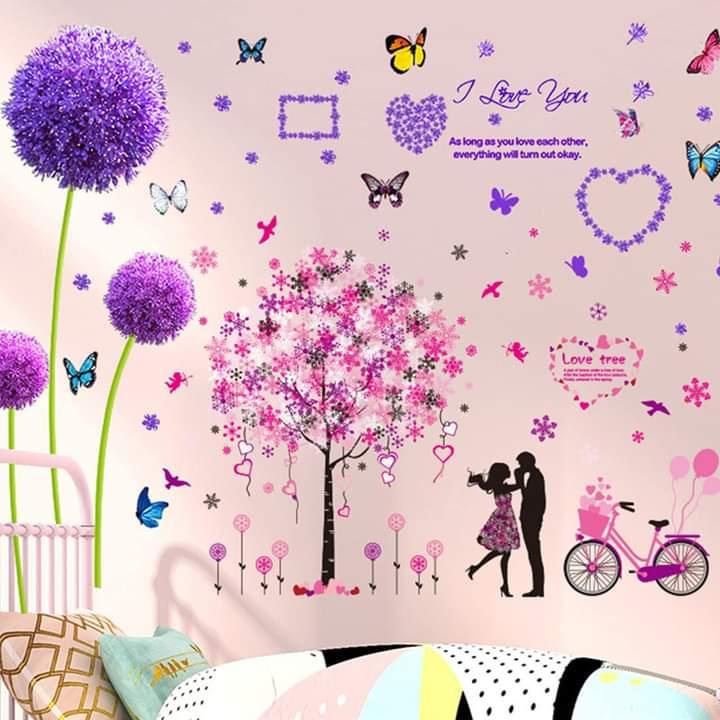 DECAL DÁN TƯỜNG TÚ CẦU TÍM VÀ CÂY TRÁI TIM XE ĐẠP