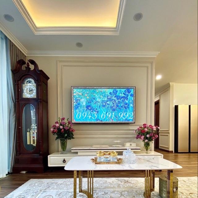 Phào chỉ nhựa pu gắn tường lệch kích thuớc 40mm x 2400mm màu trắng tân cổ điển