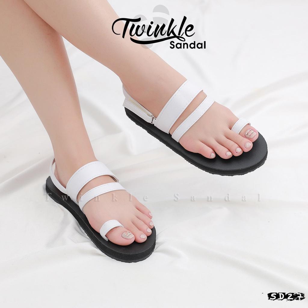 Dép sandal Nữ quai da mềm Đế bệt Cao Su ôm chân mã SD27