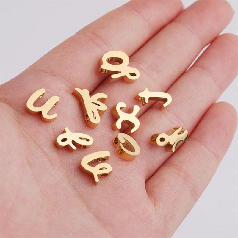 Dây Chuyền Vòng Cổ Cặp Đôi Nam Nữ Chữ Cái Tên Riêng Vàng Gold Bạc Titan Không Đen Gỉ Ring House