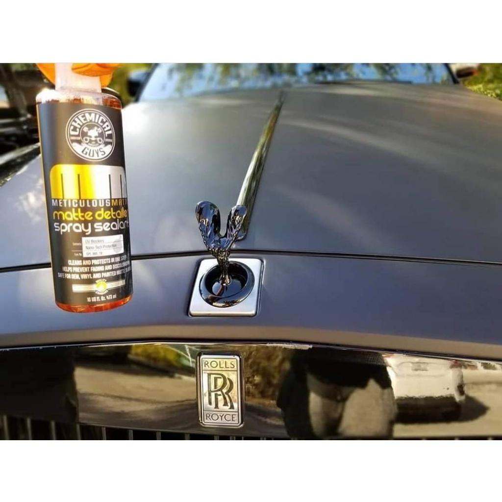 Xịt dưỡng sơn mờ CHEMICAL GUYS METICULOUS MATTE DETAILER SPRAY &amp; SEALANT FOR CRISP SATIN &amp; MATTE FINISHES - 473ml