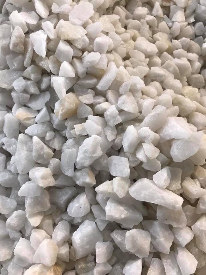 COMBO 3 kg Đá Thạch Anh Trắng Vụn Thô Trang Trí Sân Vườn, TrangTrí Tiểu Cảnh Hồ Cá, Dãi Nền Nhà Trấn Trạch - Đá Phong Thủy
