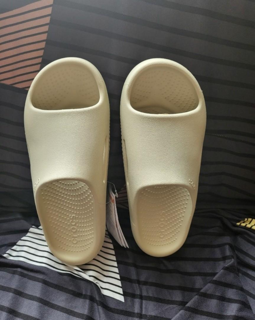 DÉP LÊ CROSS MELLOW FLIP MÀU KEM ĐÚC LIỀN KHỐI CHO CẢ NAM NỮ