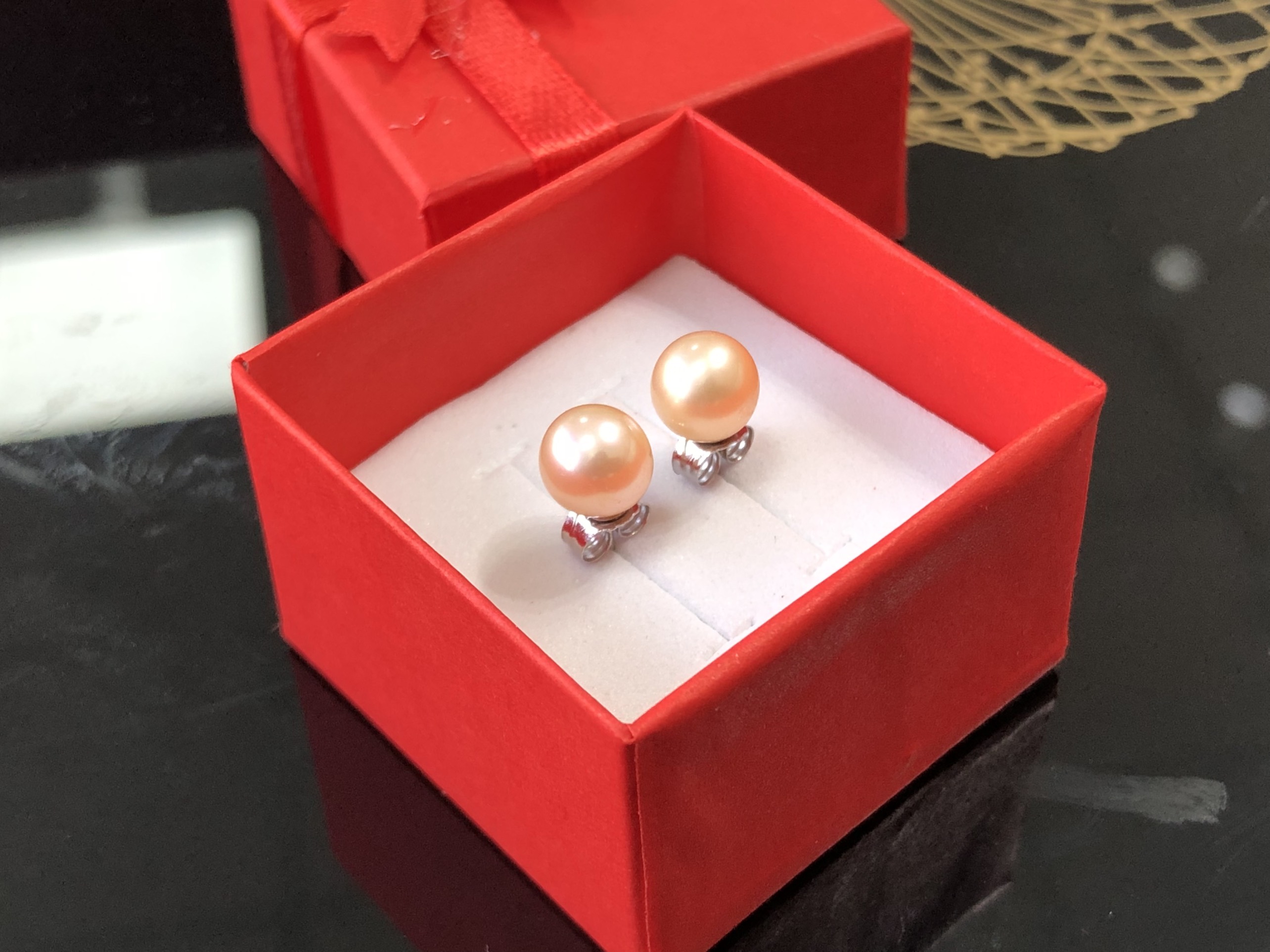Hoa tai ngọc trai thật tròn cao cấp, kiểu nụ sang trọng