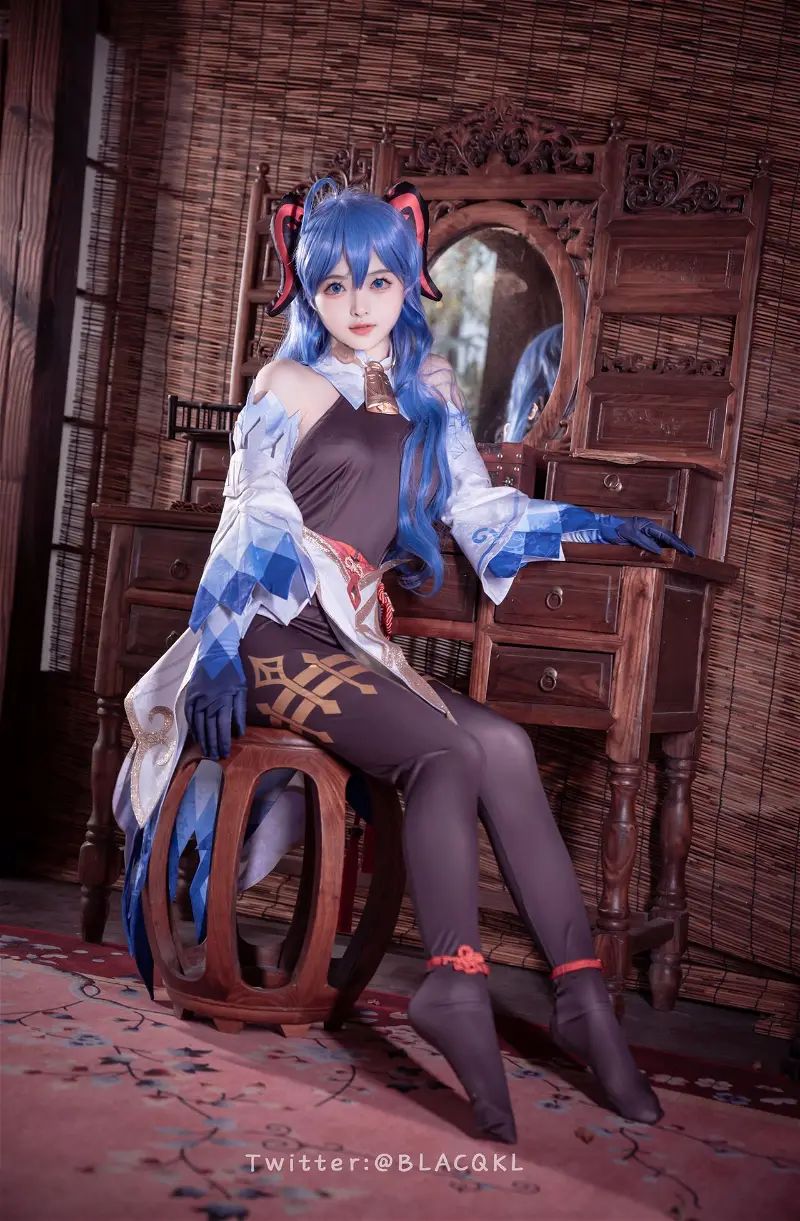 hình cosplay chapter 175 22