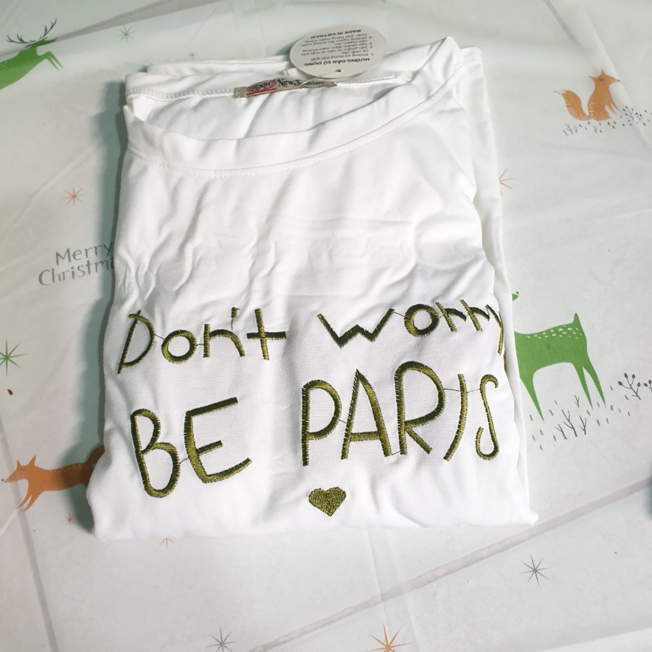 Đồ bộ nữ mặc nhà đẹp thời trang cổ tròn thêu chữ đẹp mẫu hot, thun cotton 4 chiều co dãn cực đẹp, phom chuẩn - LEE’S HOME. Size từ 40-65kg