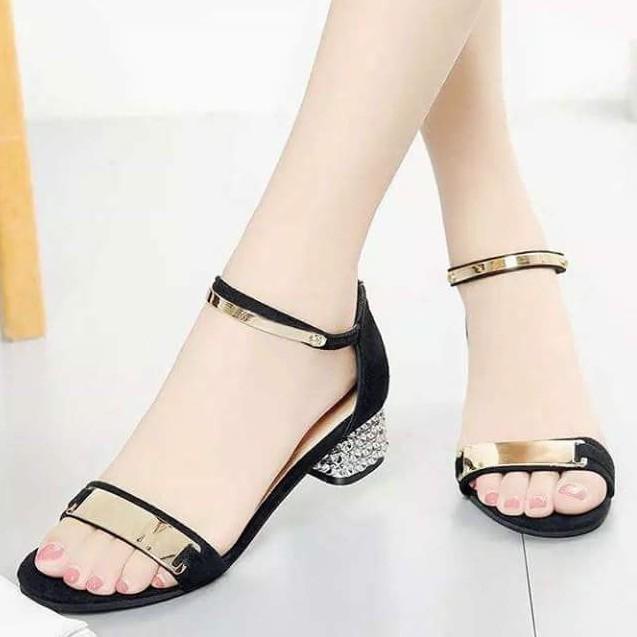 Giày sandal gót vuông size lớn big size 40 41 42 43 43 44