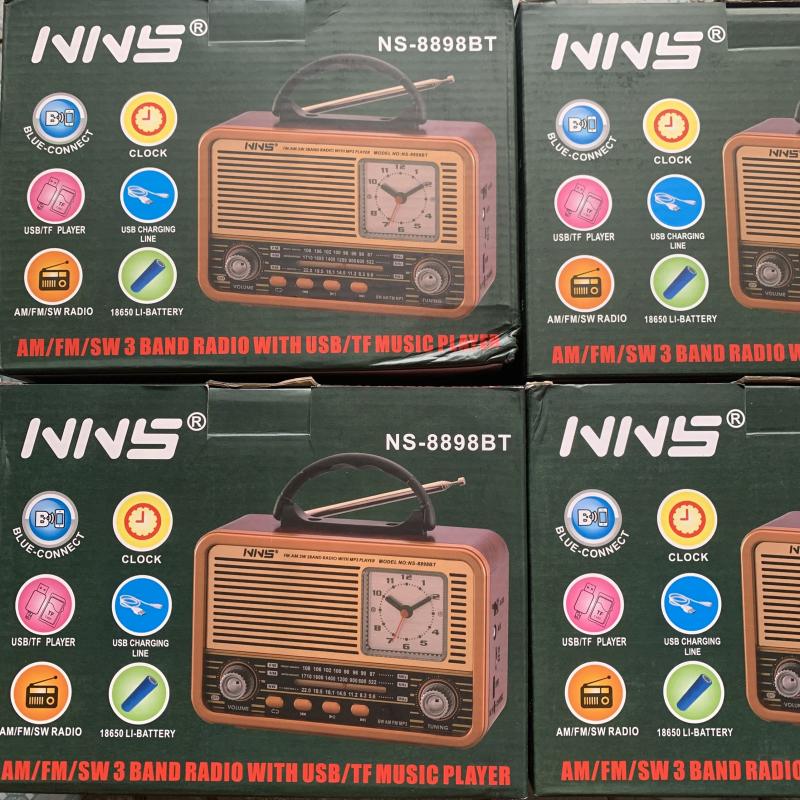 Đài RadioFM-NNS 8898BT thiết kế tân cổ điển, kèm đồng hồ để bàn, bắt sóng FM cực khỏe đầy đủ tính năng nghe nhạc-Hàng Chính Hãng