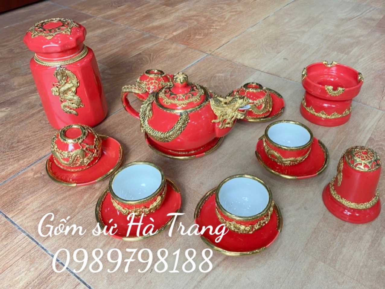 Bộ ấm chén gốm sứ Bát Tràng cao cấp men đỏ bọc đồng hoạ tiết rồng
