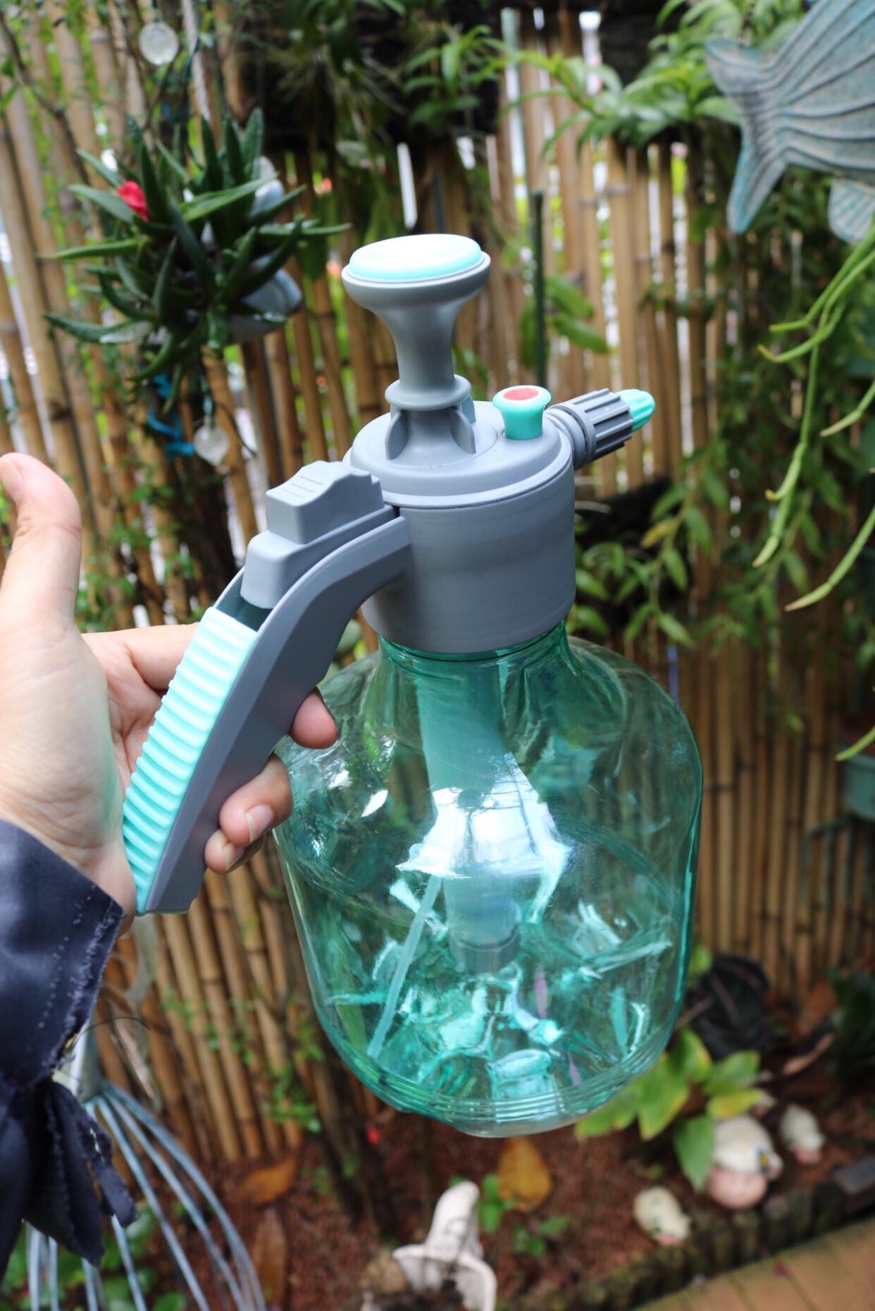 BÌNH TƯỚI CÂY NHƯA TRONG SUỐT 3 LÍT TIỆN LỢI- 2 CHẾ ĐỘ
