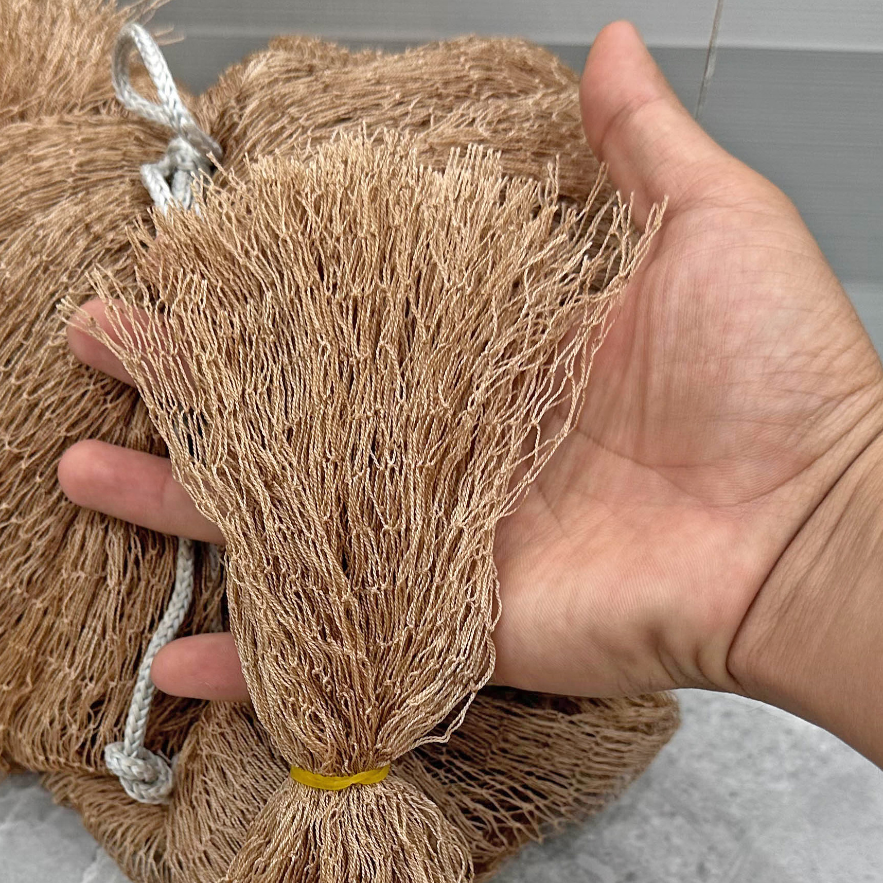 Hom lưới dành cho lờ cá lóc cải tiến.