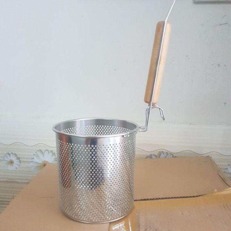 VỢT TRỤNG HỦ TIẾU, MÌ , NUÔI - LƯỚI DÀY CHẮC CHẮN