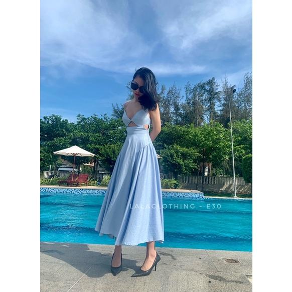 Váy xoè 2 dây khoét eo tam giác dáng dài LalaClothing